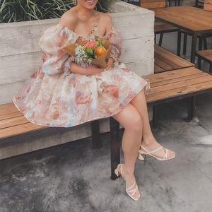 Selkie puff dress in Mucha, like new!